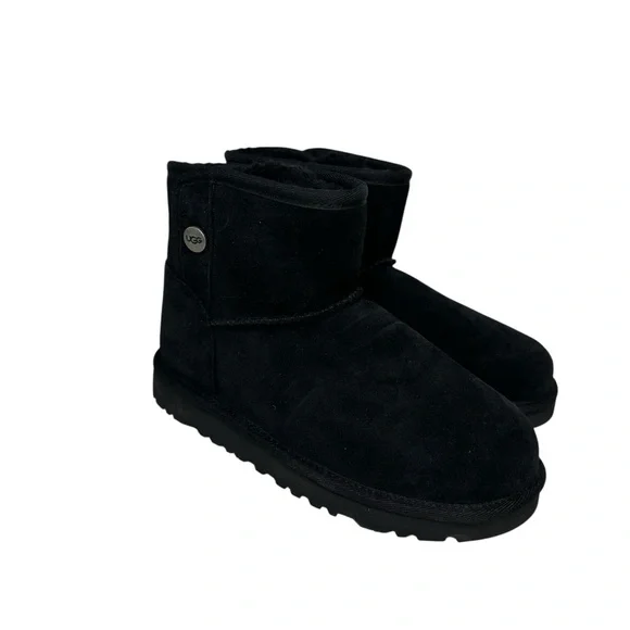 UGG Kids' Jona Boot in Black.  Sz: 3 - Picture 5 of 10